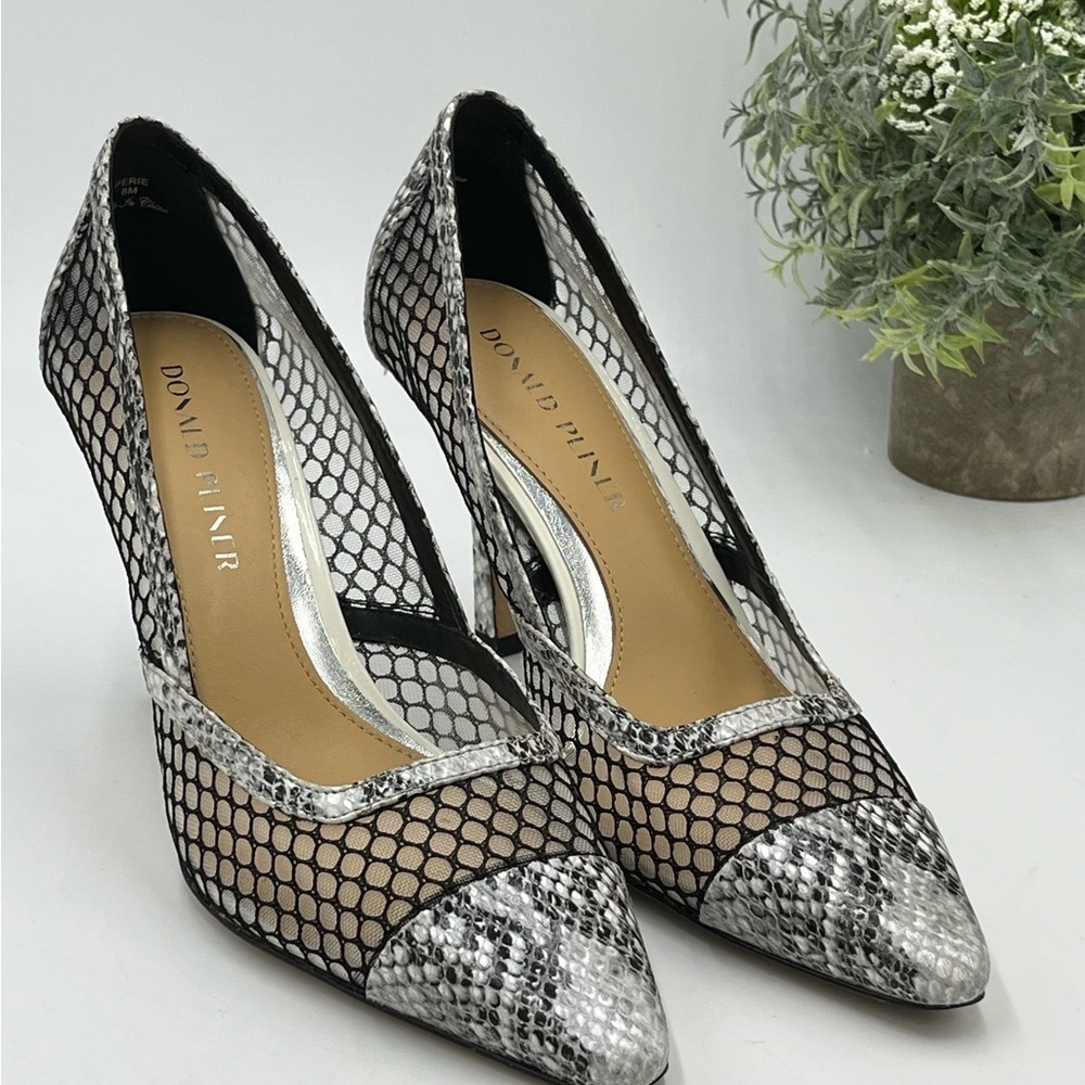 Donald J Pliner "Perie" Leather Animal Printed Mesh Pumps Heels Sz 8M/37.5